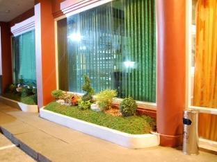 Hotel Dian Aparri Exteriér fotografie